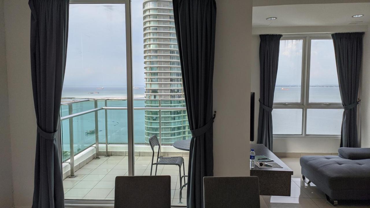 Apartment 25th At Manone *
